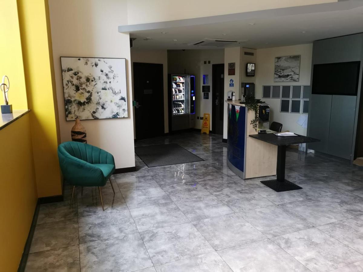 Silurian Hotel Newport Newport  Dış mekan fotoğraf