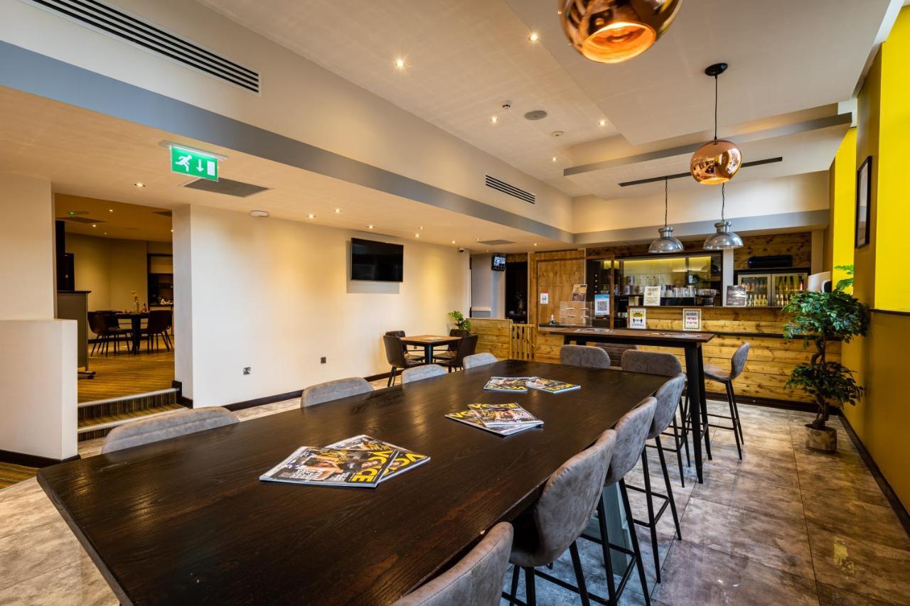 Silurian Hotel Newport Newport  Dış mekan fotoğraf