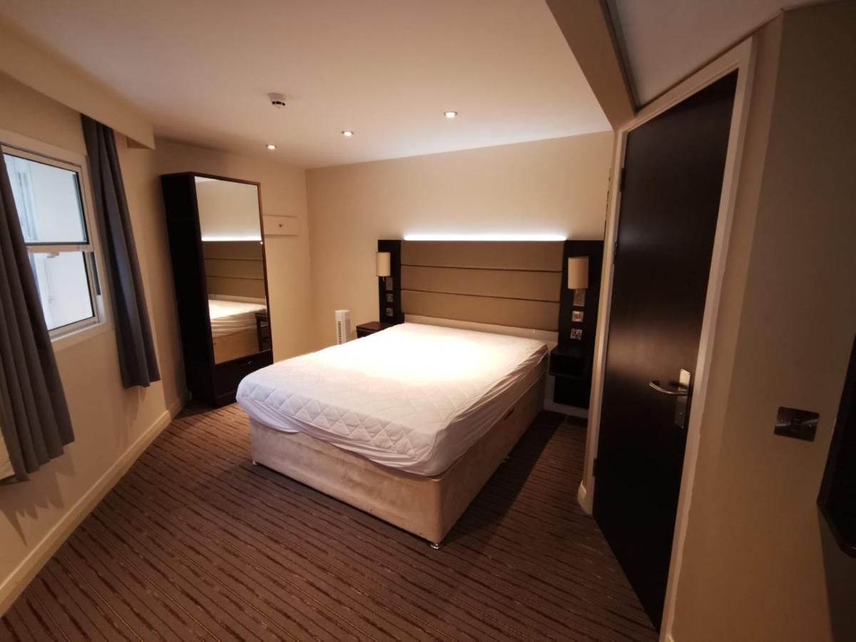 Silurian Hotel Newport Newport  Dış mekan fotoğraf