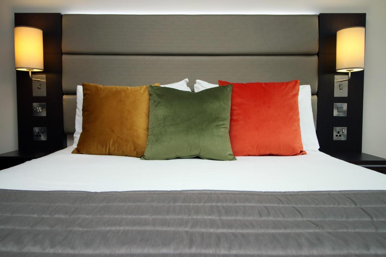 Silurian Hotel Newport Newport  Dış mekan fotoğraf